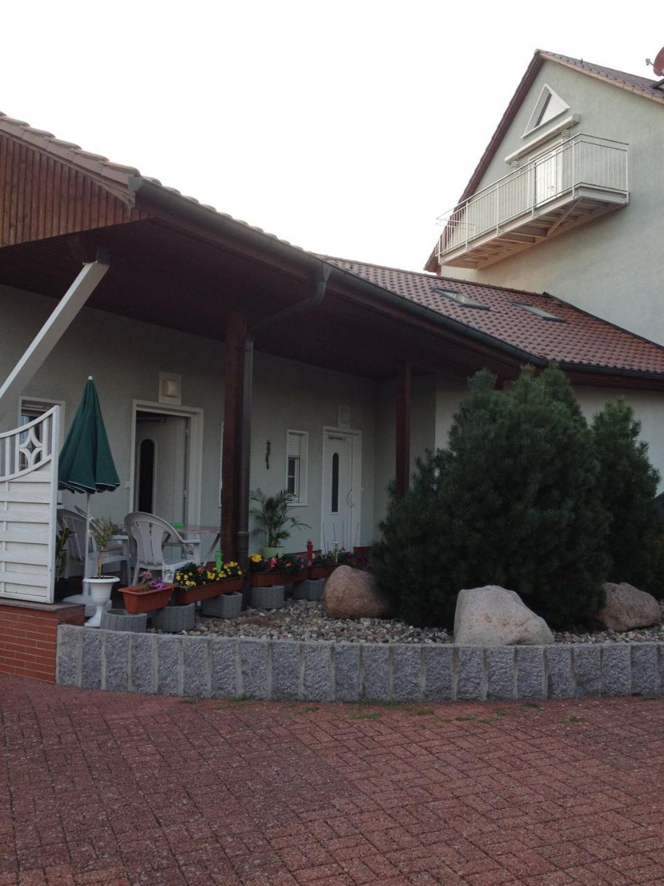 Pension Schildkrote Grunheide Exterior photo